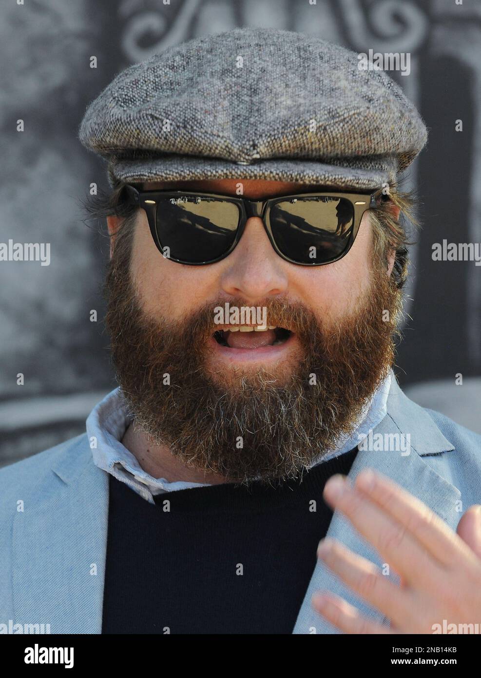 Zach Galifianakis arrives at the premiere of Puss In Boots, Sunday, Oct
