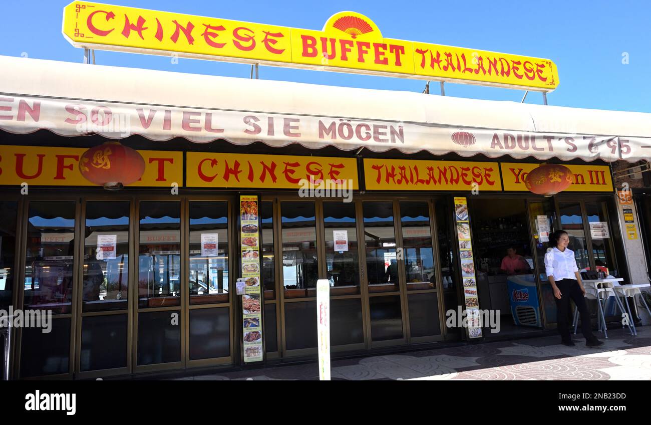 Buffet style “all you can eat” Chinese restaurant by Playa del Inglés, Maspalomas, Gran Canaria Stock Photo