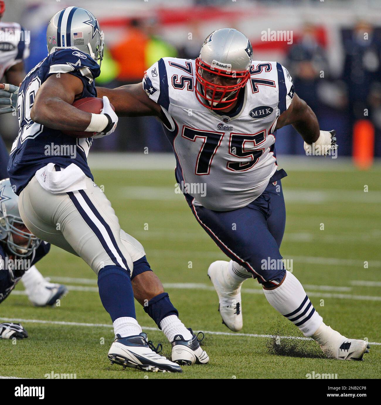 Oct. 16, 2011 - Foxborough, Massachusetts, U.S - New England Patriots NT Vince  Wilfork (75) in his 3 point stance. The New England Patriots defeat the  Dallas Cowboys 20 - 16 at