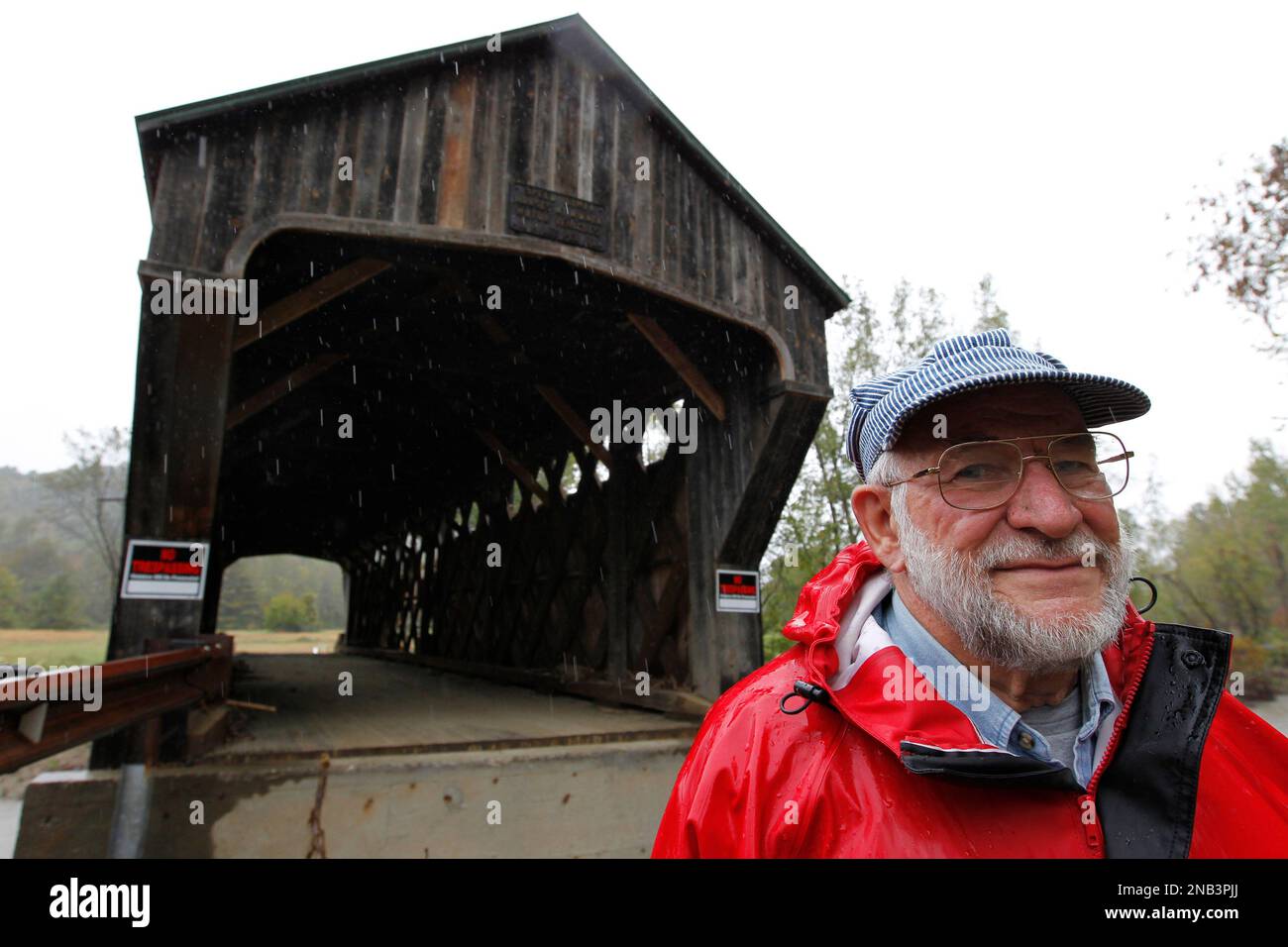 In this Thursday, Sept. 29, 2011 photo Paul Petraska, of Rockingham, Vt ...