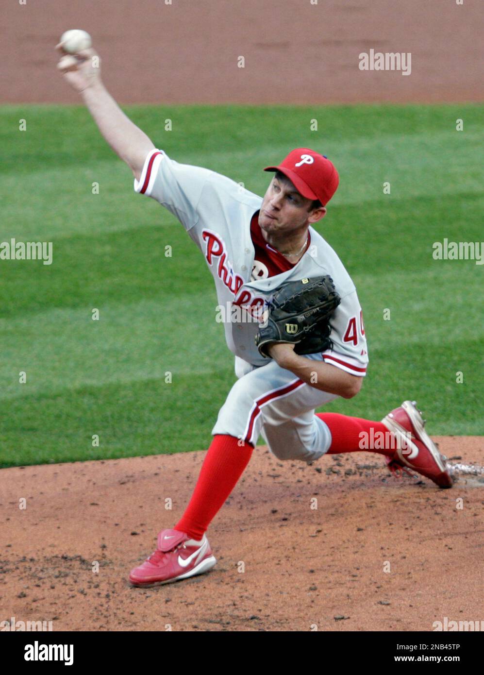 Philadelphia Phillies starting pitcher Roy Oswalt throws during the