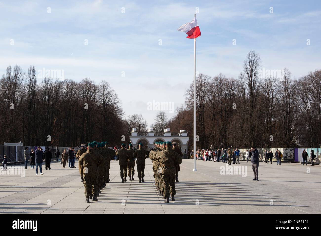 Polish soldiers on parade in front of the tomb of the unknown soldier, Piłsudski Square, once Victory Square and Saxon Square Warsaw  Poland Stock Photo
