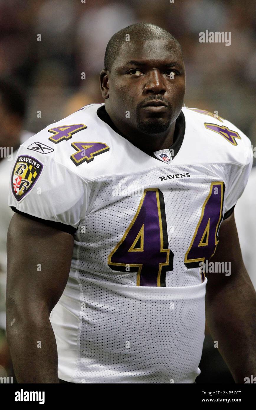 Vonta Leach, a fullback with the Baltimore Ravens, - PICRYL