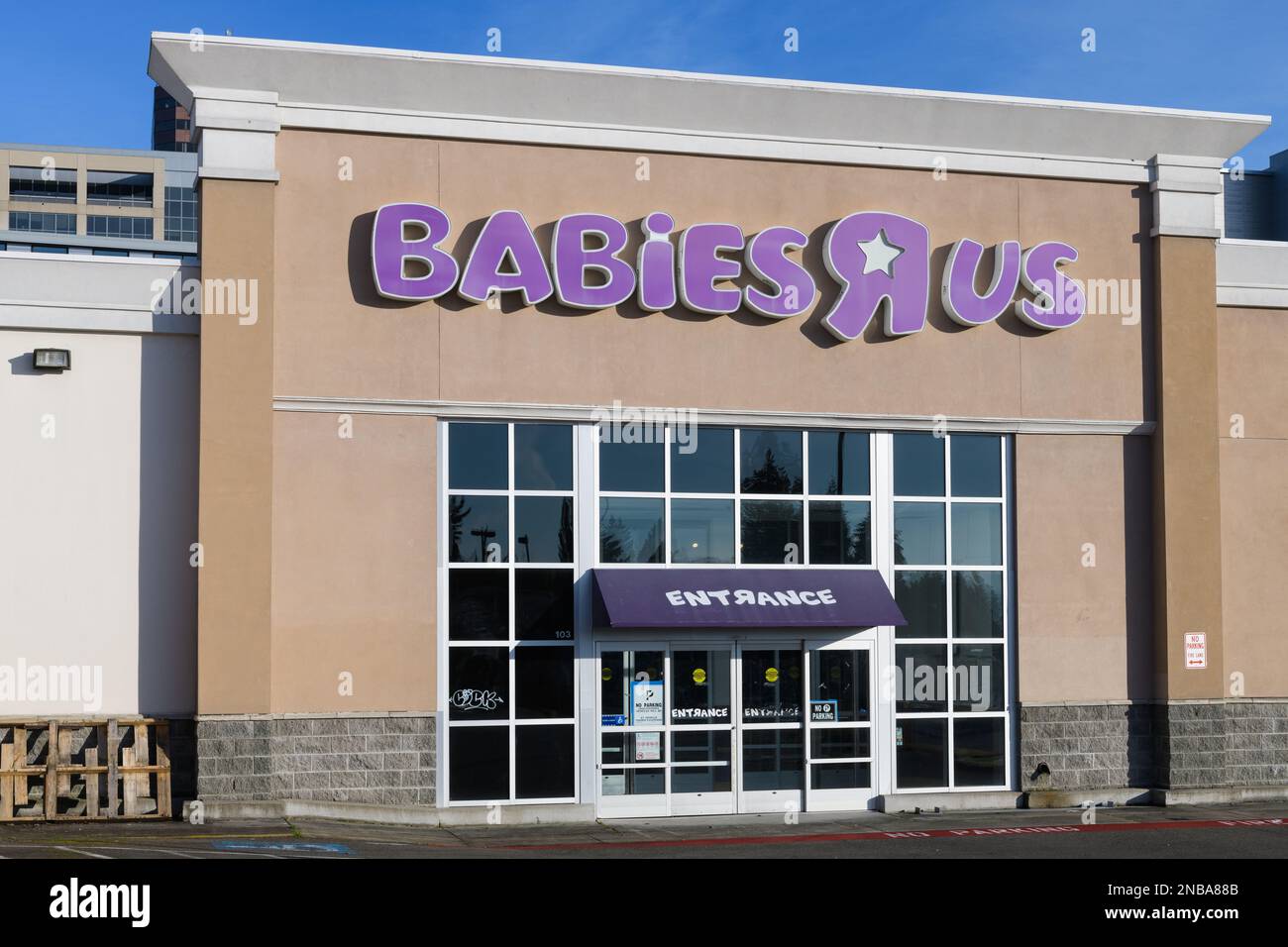 Bellevue, WA, USA - February 12, 2023; Closed Babies R Us store facade in Bellevue WA with company logo Stock Photo