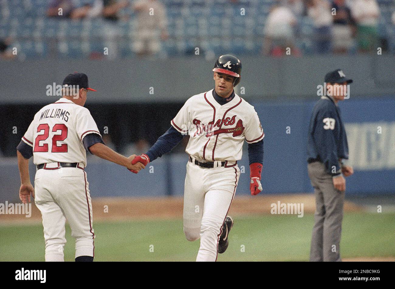 Javy Lopez to be inducted into Braves Hall of Fame