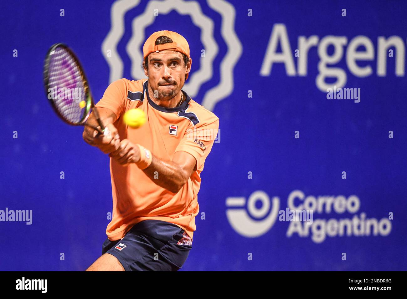 Two handed forehand shot hires stock photography and images Alamy