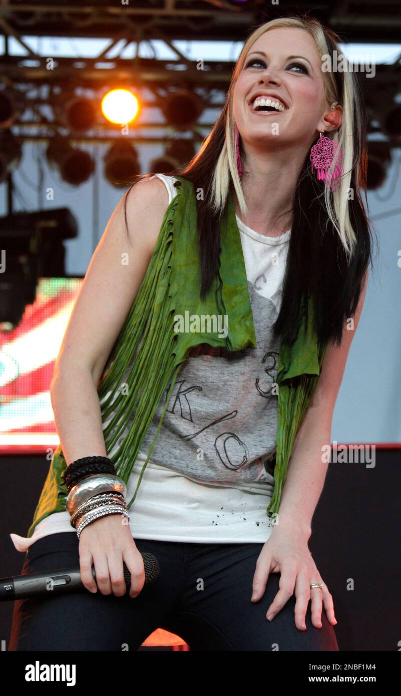 Shawna Thompson, of the husband and wife country duo Thompson Square