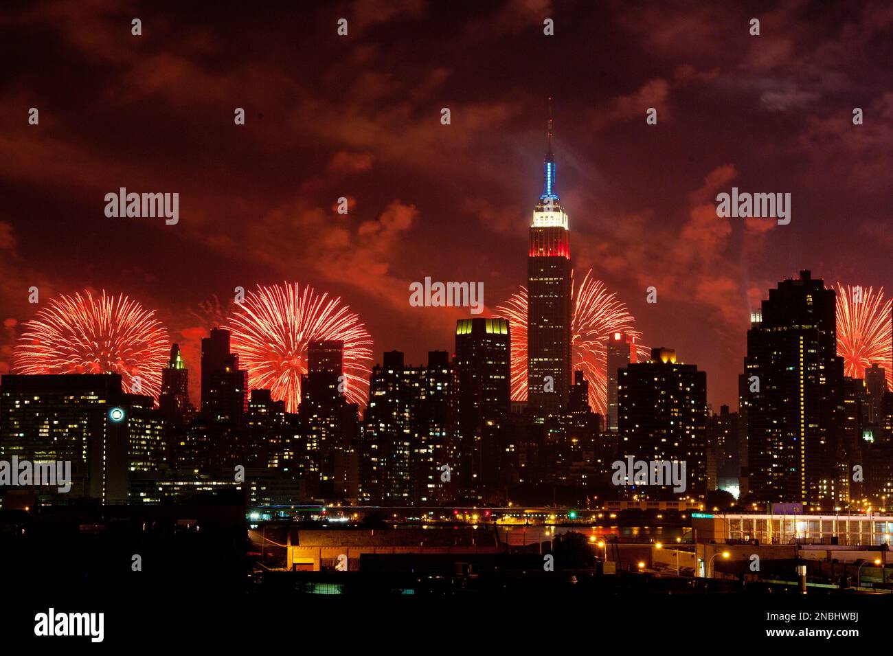 4th july fireworks queens ny
