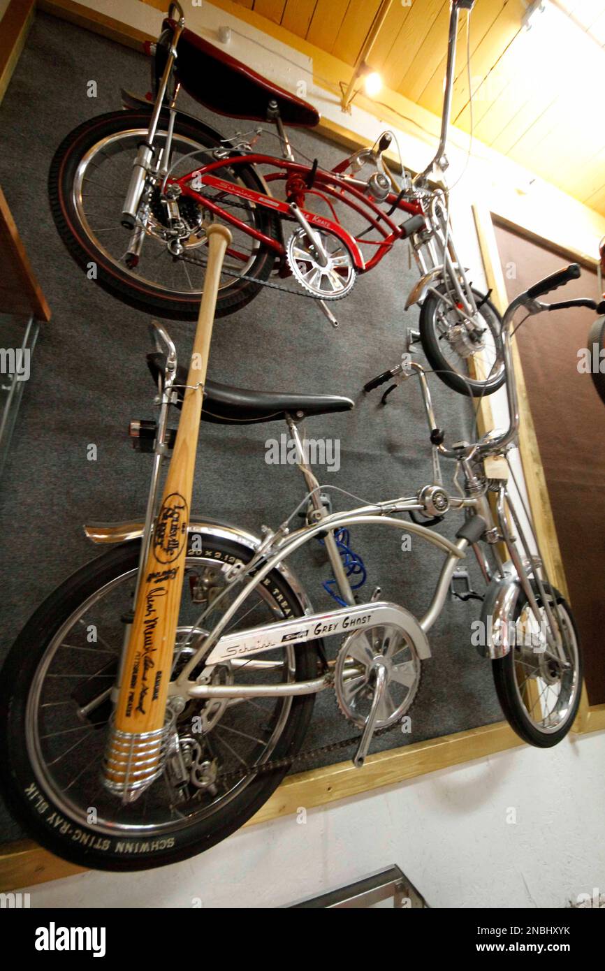 schwinn stingray grey ghost