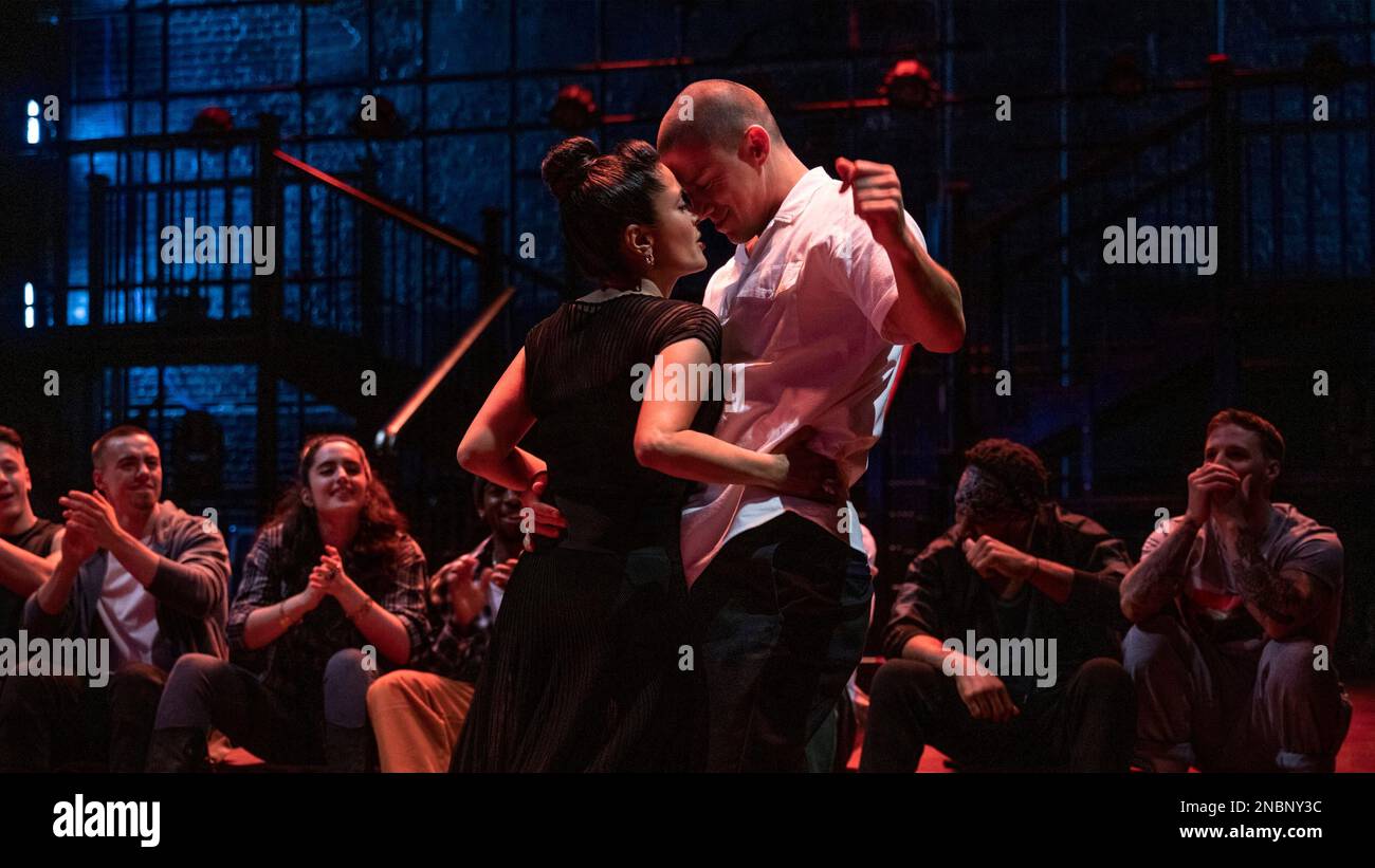 SALMA HAYEK and CHANNING TATUM in MAGIC MIKE'S LAST DANCE (2023