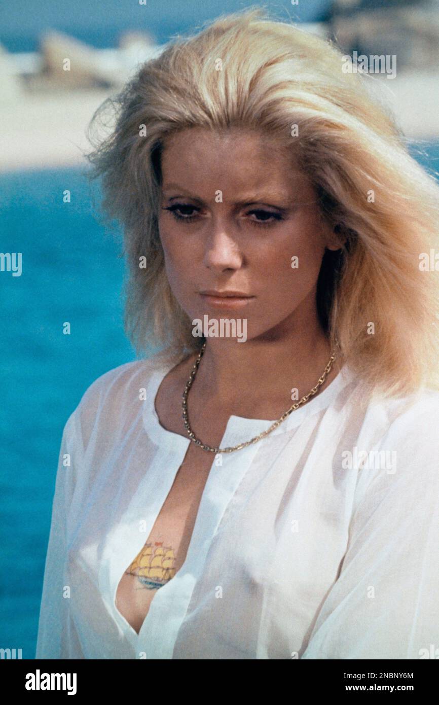 芸術写真 Catherine Deneuve CATHERINE DENEUVE in LIZA (1972), directed by MARCO FERRERI