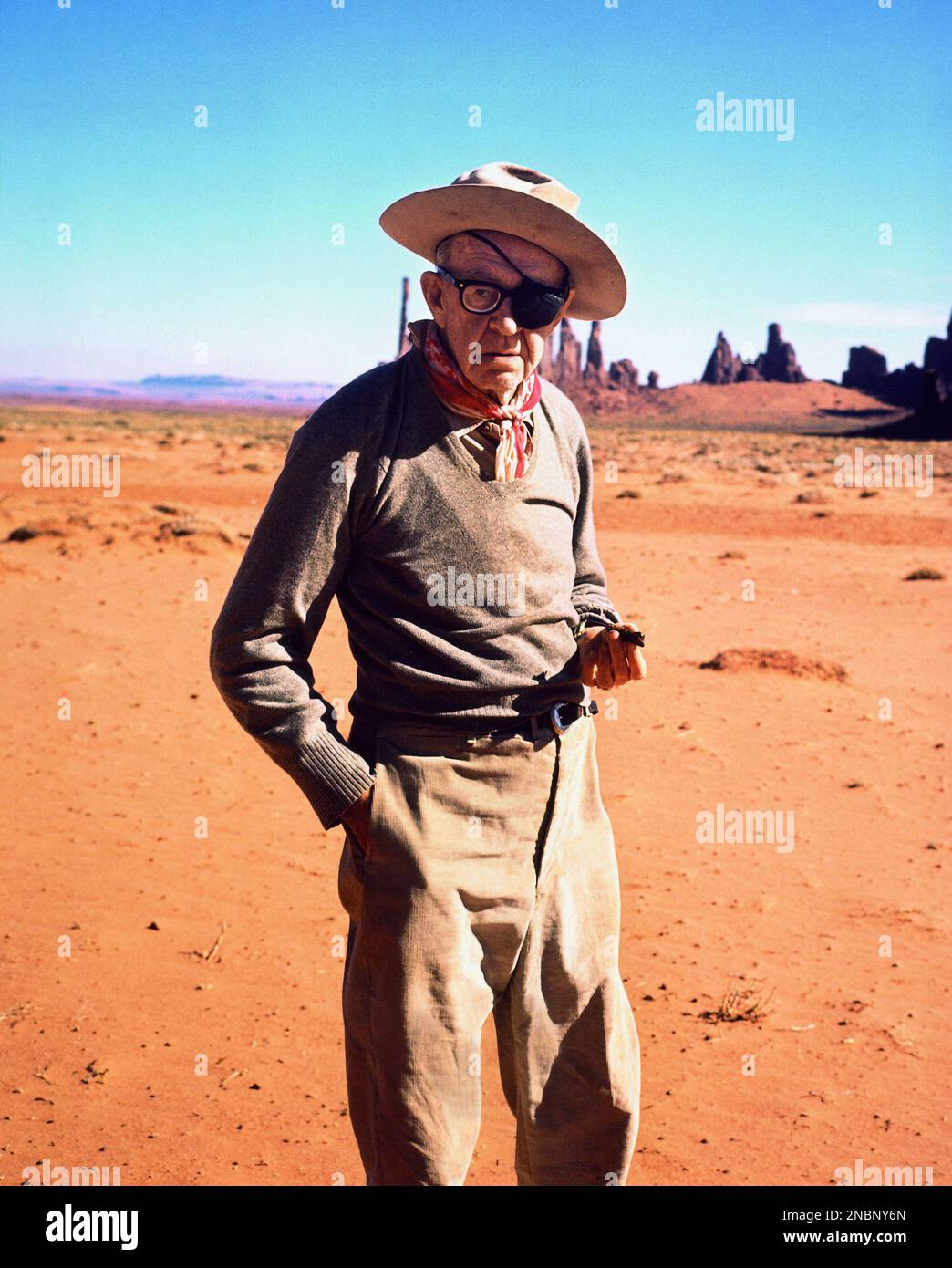 JOHN FORD in CHEYENNE AUTUMN (1964), directed by JOHN FORD. Credit: WARNER BROTHERS / Album Stock Photo