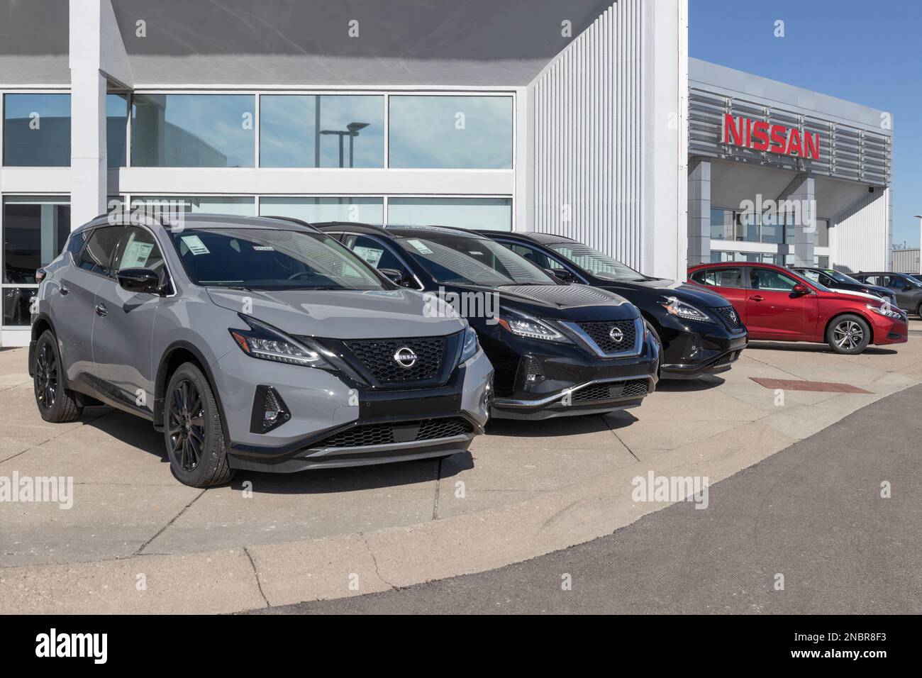 2023 Nissan Murano: Redefining Midsize Luxury with a Bold Blend of Style, Comfort, and Innovation