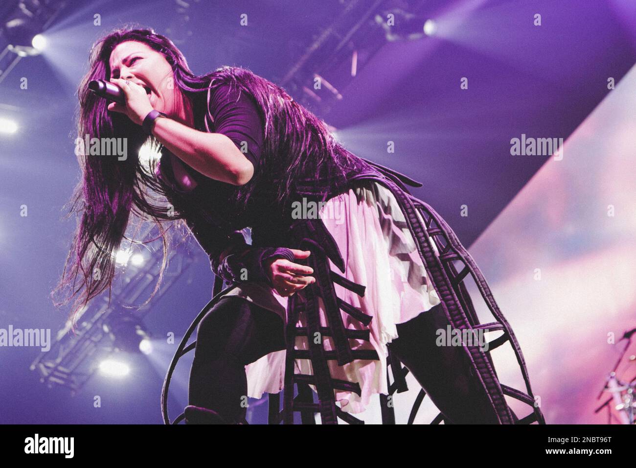 Evanescente in concerto al Forum di Assago di Milano per il Worlds Collide Tour Stock Photo