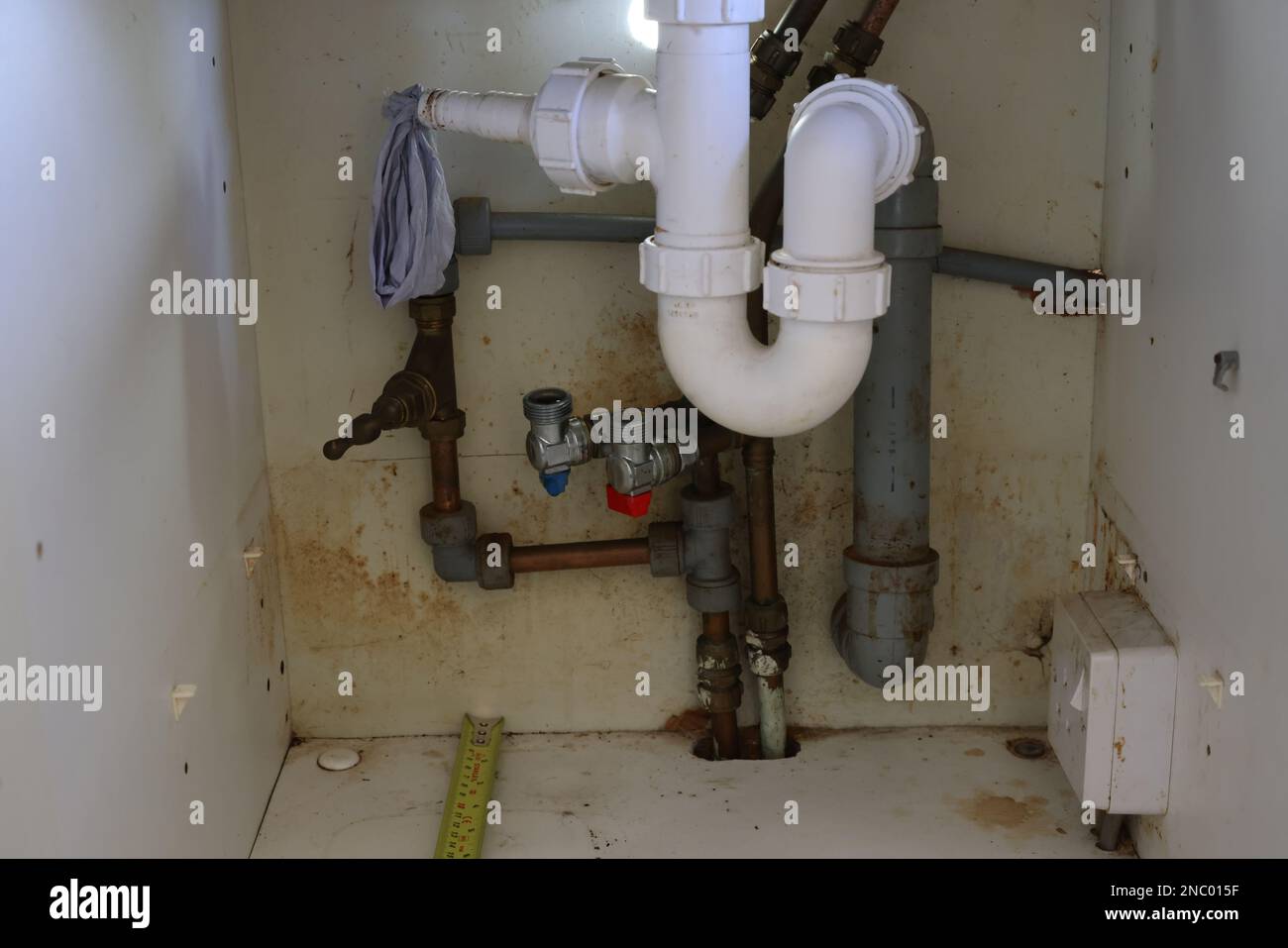Messy cupboard under sink hires stock photography and images Alamy