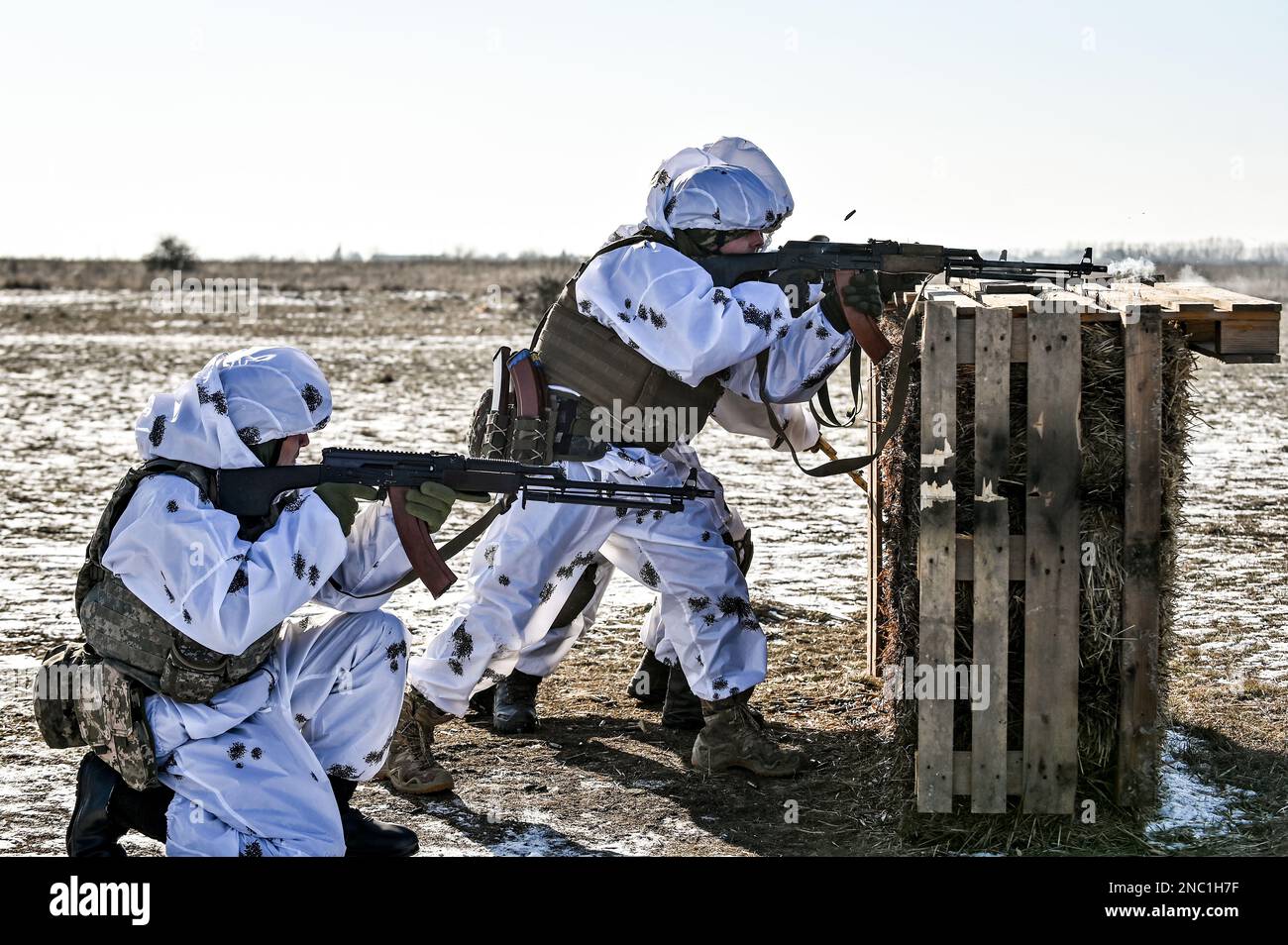 Ukraine winter soldiers hi-res stock photography and images - Alamy