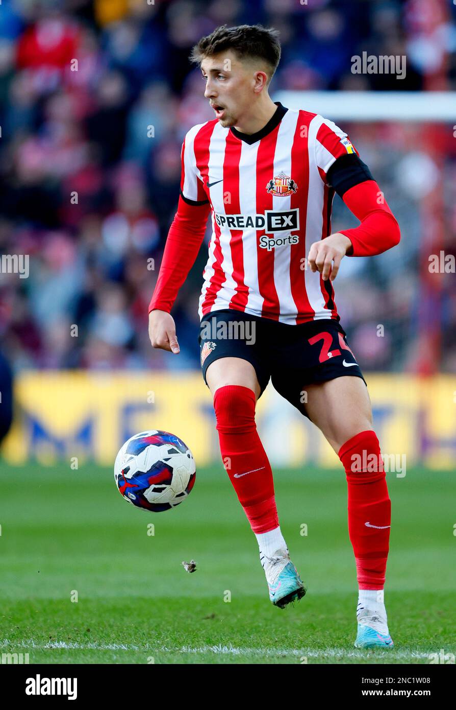 Sunderland's Dan Neil during the Sky Bet Championship match at the