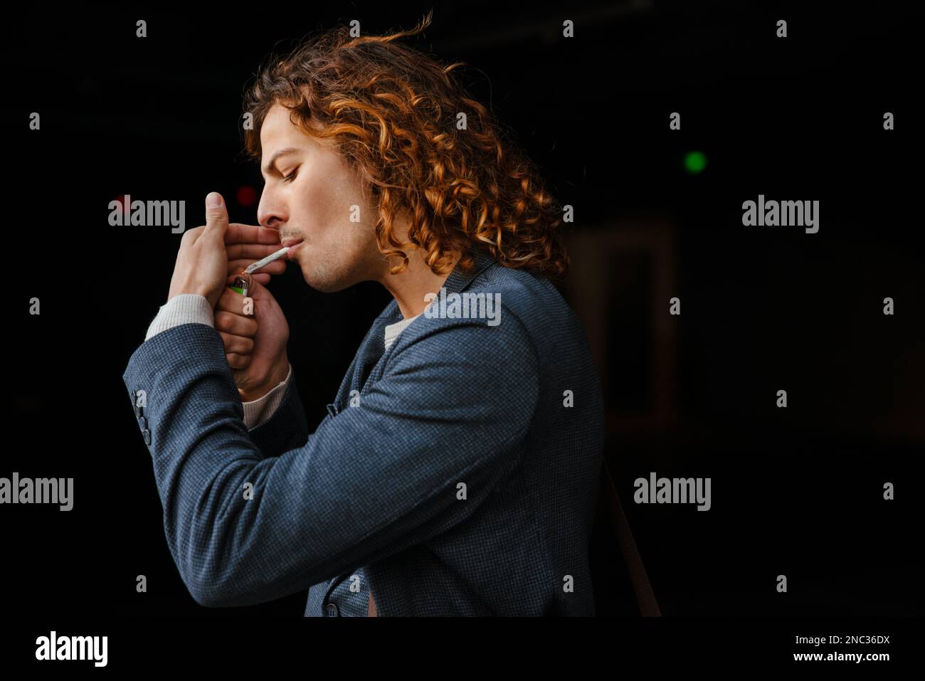 Long haired smoker hi-res stock photography and images - Alamy