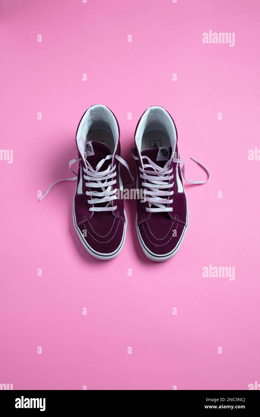 Light pink vans hot sale tumblr