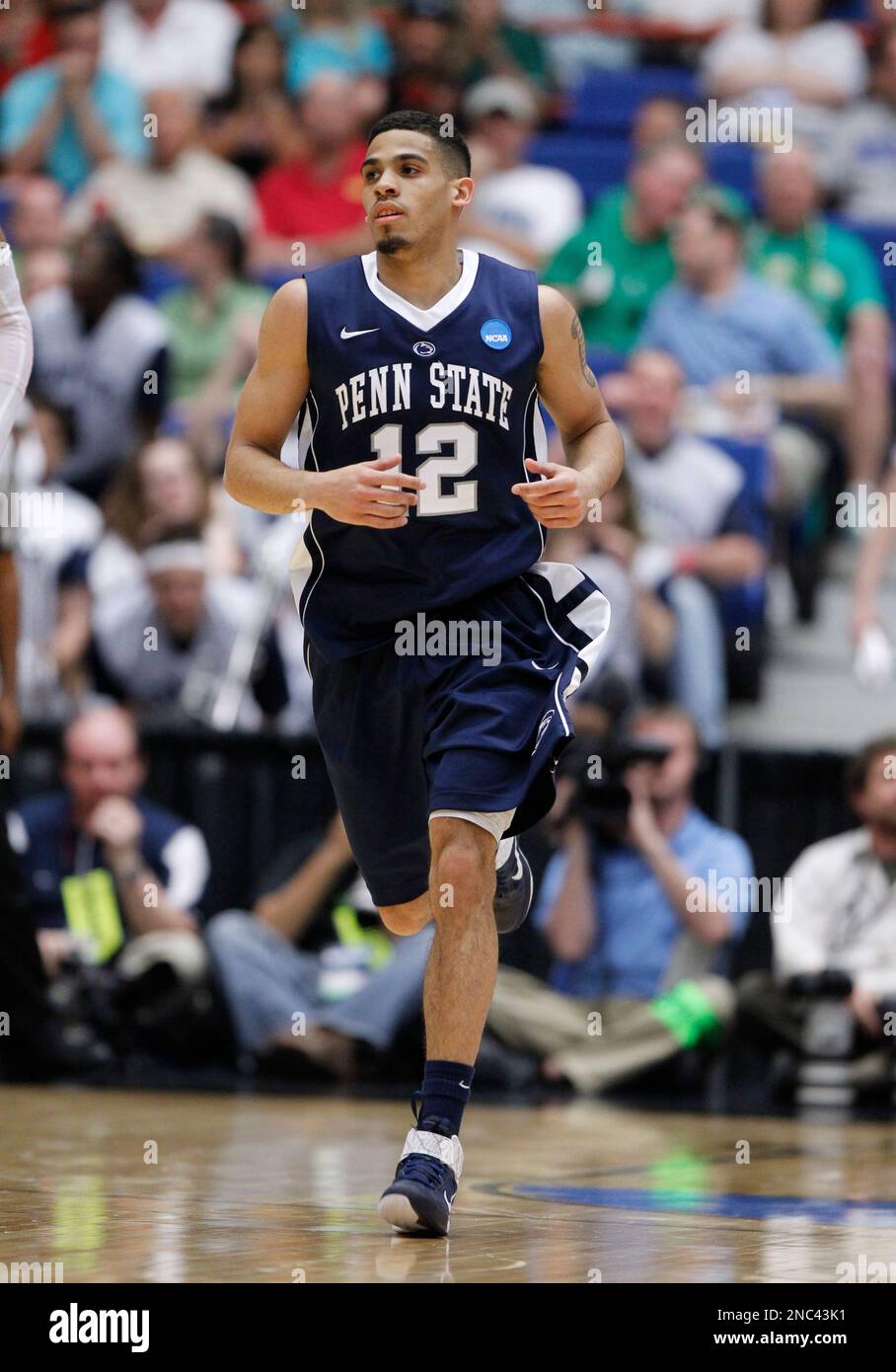 Penn State's Talor Battle (12) during a West Regional NCAA college