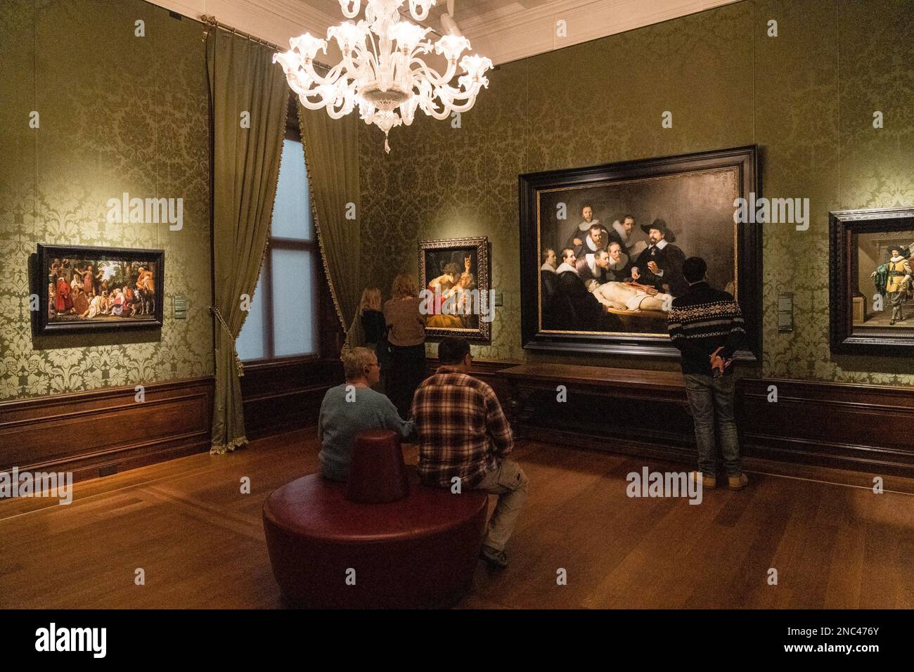 Rembrandt van Rijn painting The anatomy lesson of Dr. Nicolaes Tulp in