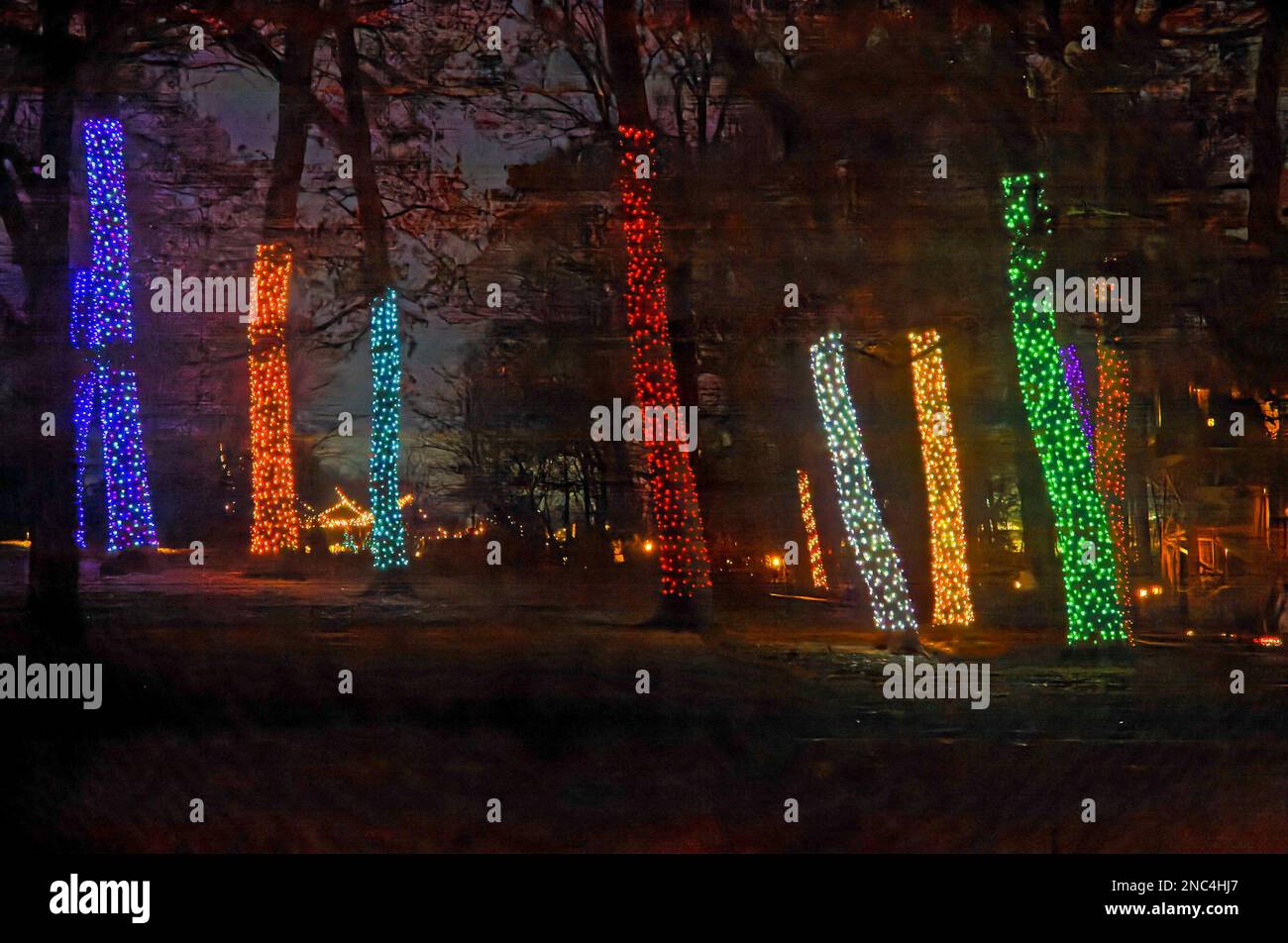 Outdoor lights hires stock photography and images Alamy