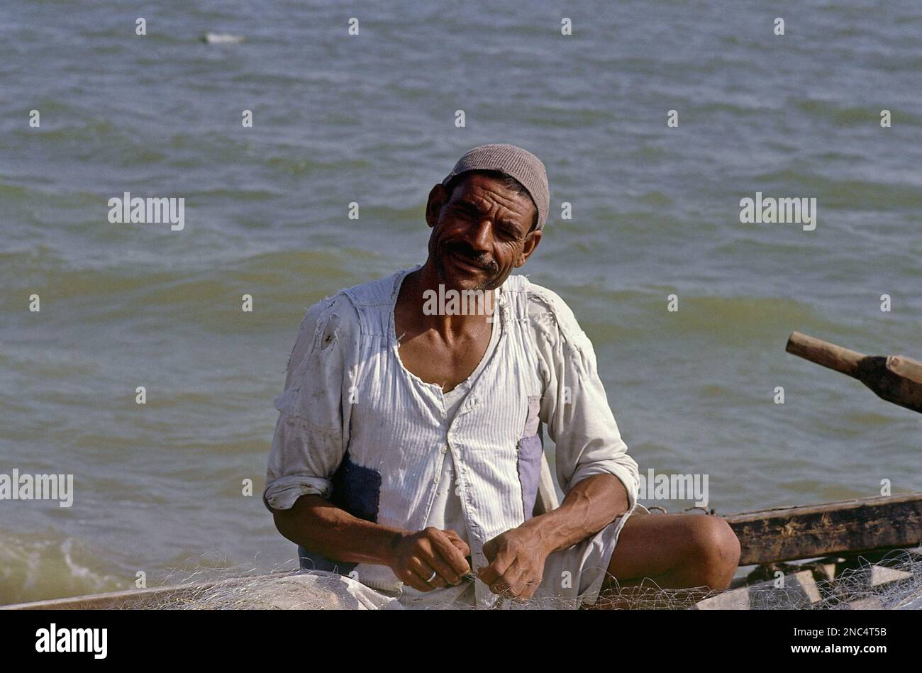 Fisherman at Lake Karoun in Egypt in July 1985. (AP Photo/Paola ...