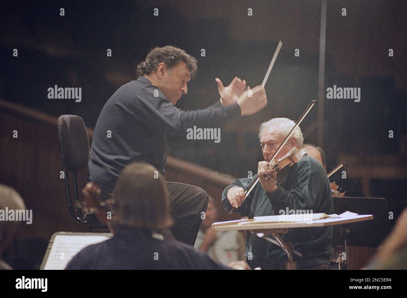 U.S. violinist Isaac Stern plays a solo during rehearsal of Israel
