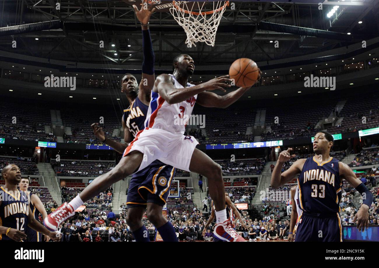 Detroit Pistons point guard Rodney Stuckey (3) drives past Indiana