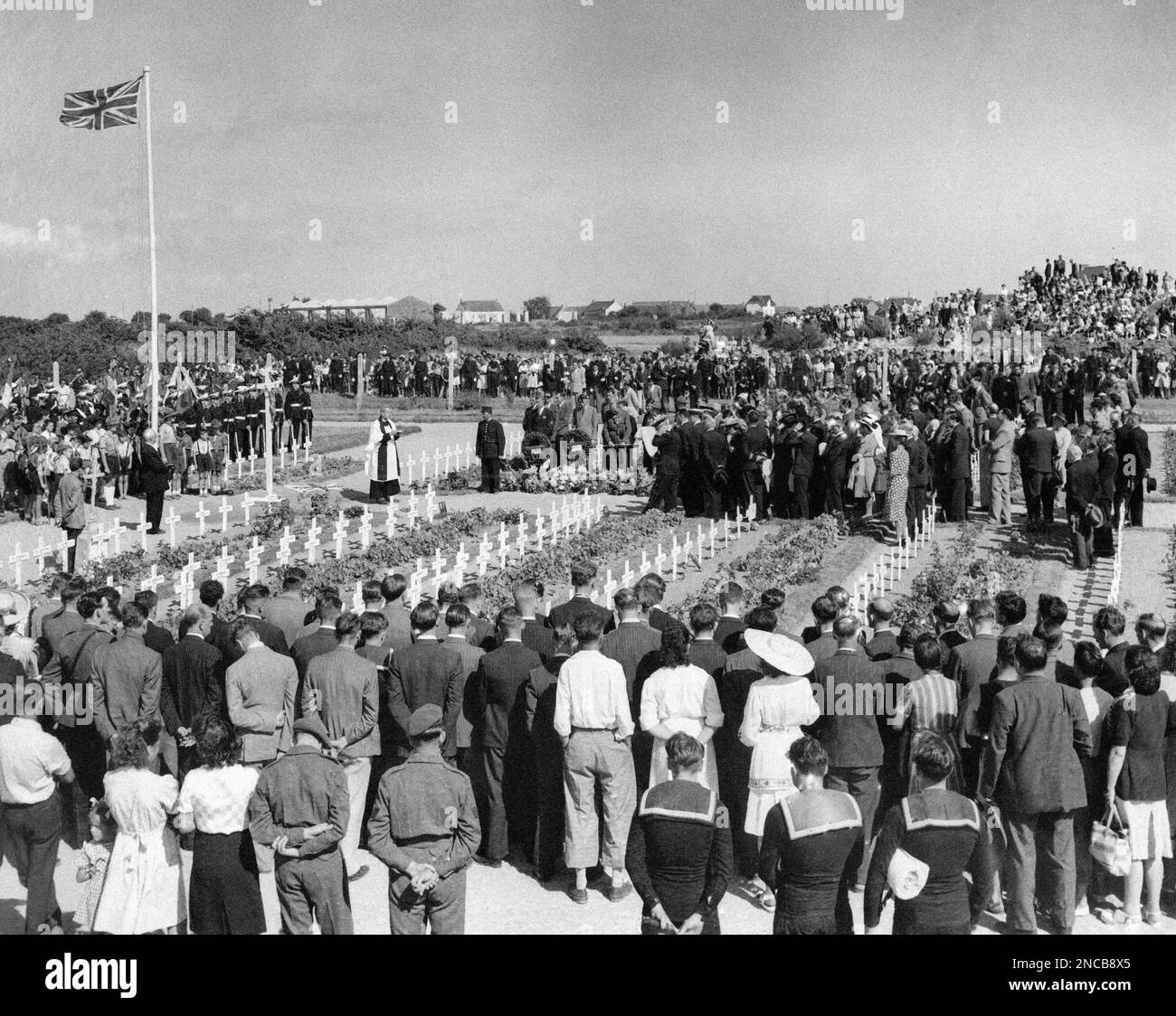 Following the dedication by the French Prime Minister, Paul Ramadier