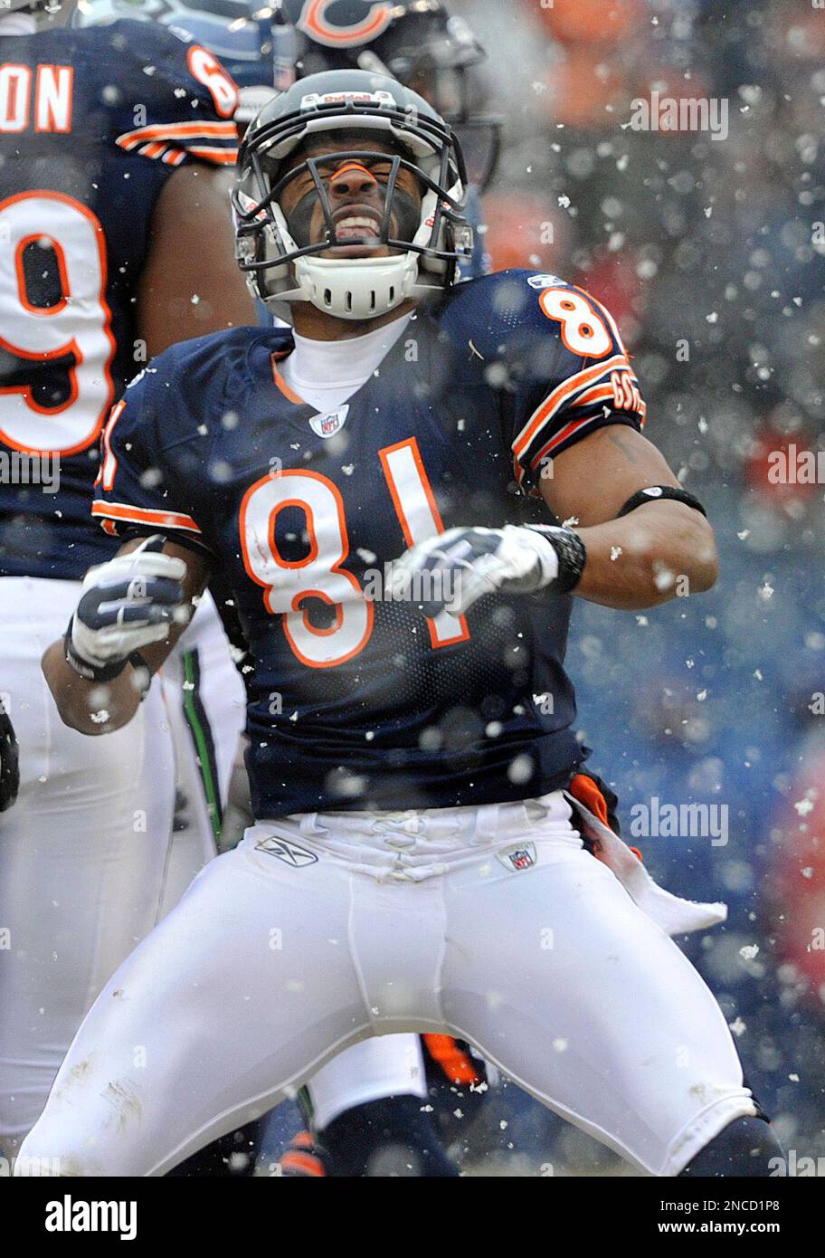 Chicago Bears linebacker Lance Briggs (55) celebrates the Bears win over  the Seattle Seahawks at Soldier Field in Chicago on October 1, 2006. The  Bears won 37-6. (UPI Photo/Brian Kersey Stock Photo - Alamy