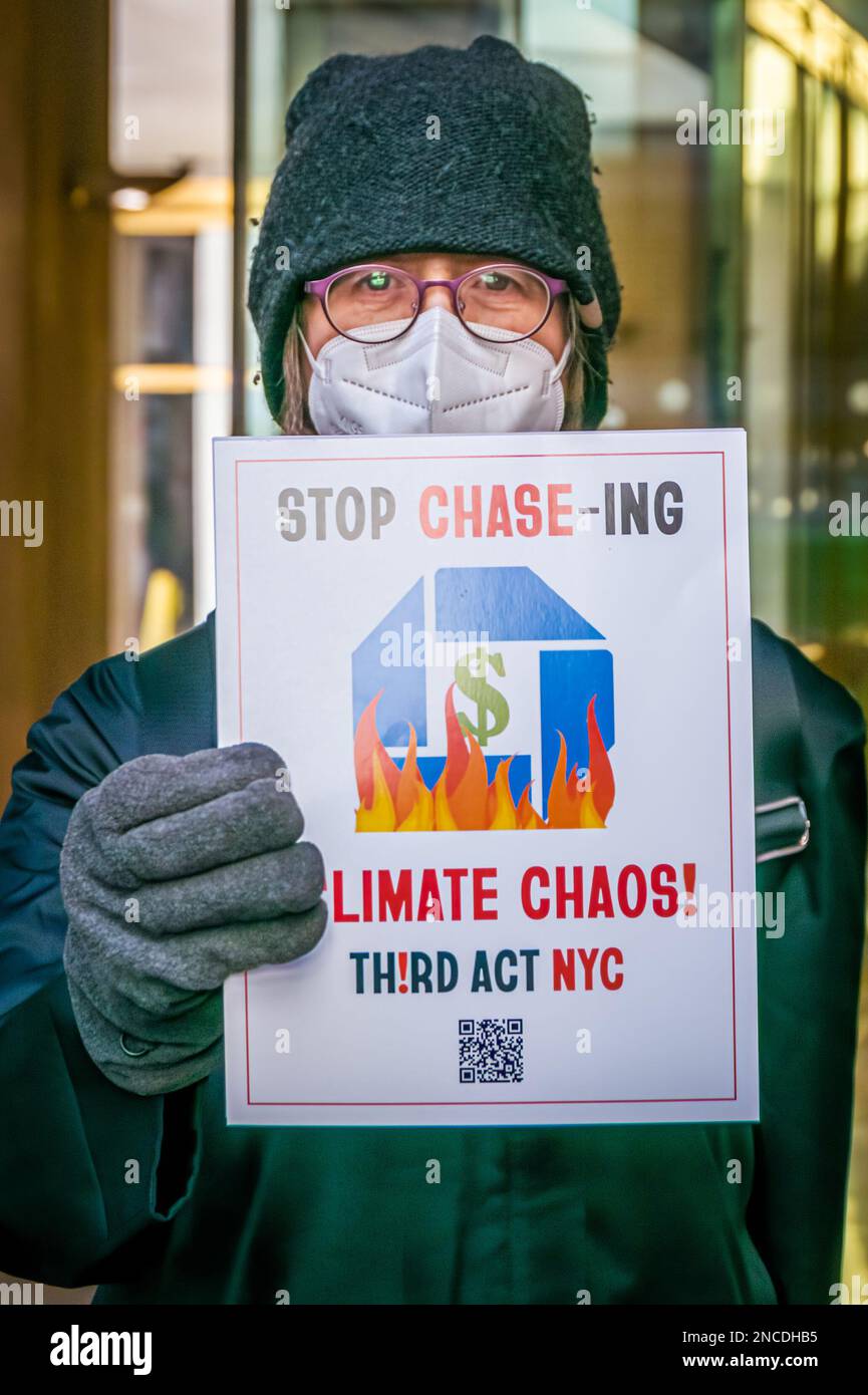 USA. 14th Feb, 2023. On Valentine's Day a coalition of environmental groups led by Third Act NYC, along with allies from XRNYC, Stop the Money Pipeline, Greenfaith, 350NYC, Rise And Resist and many other organizations, delivered a letter to JPMorgan Chase CEO Jamie Dimon demanding an immediate end to all new fossil-fuel investing, and that Chase redirect its investments to renewable sources of energy. That would be a true Valentine to the planet and its children. (Photo by Erik McGregor/Sipa USA) Credit: Sipa USA/Alamy Live News Stock Photo