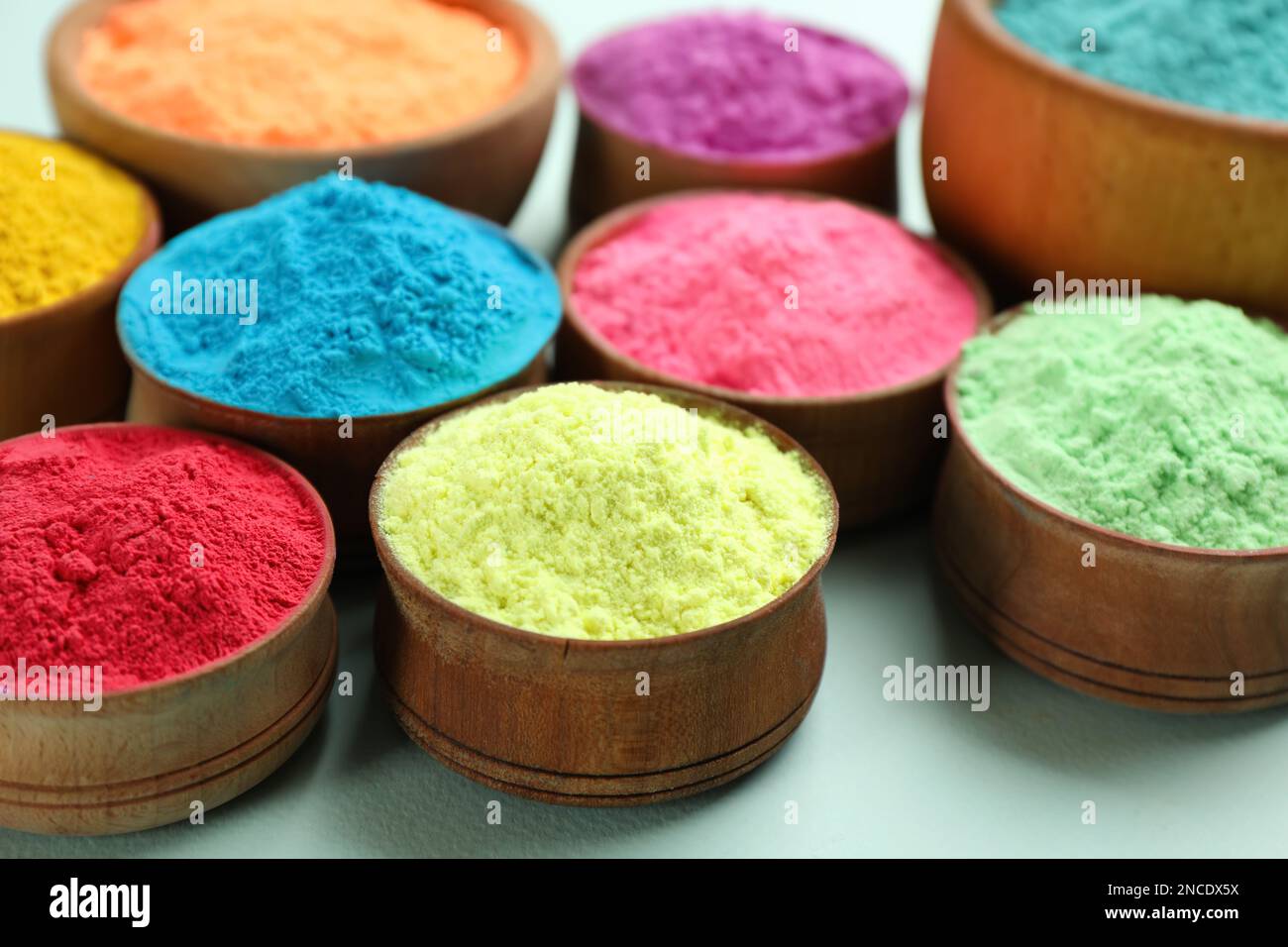 Set different colorful powders hi-res stock photography and images - Alamy