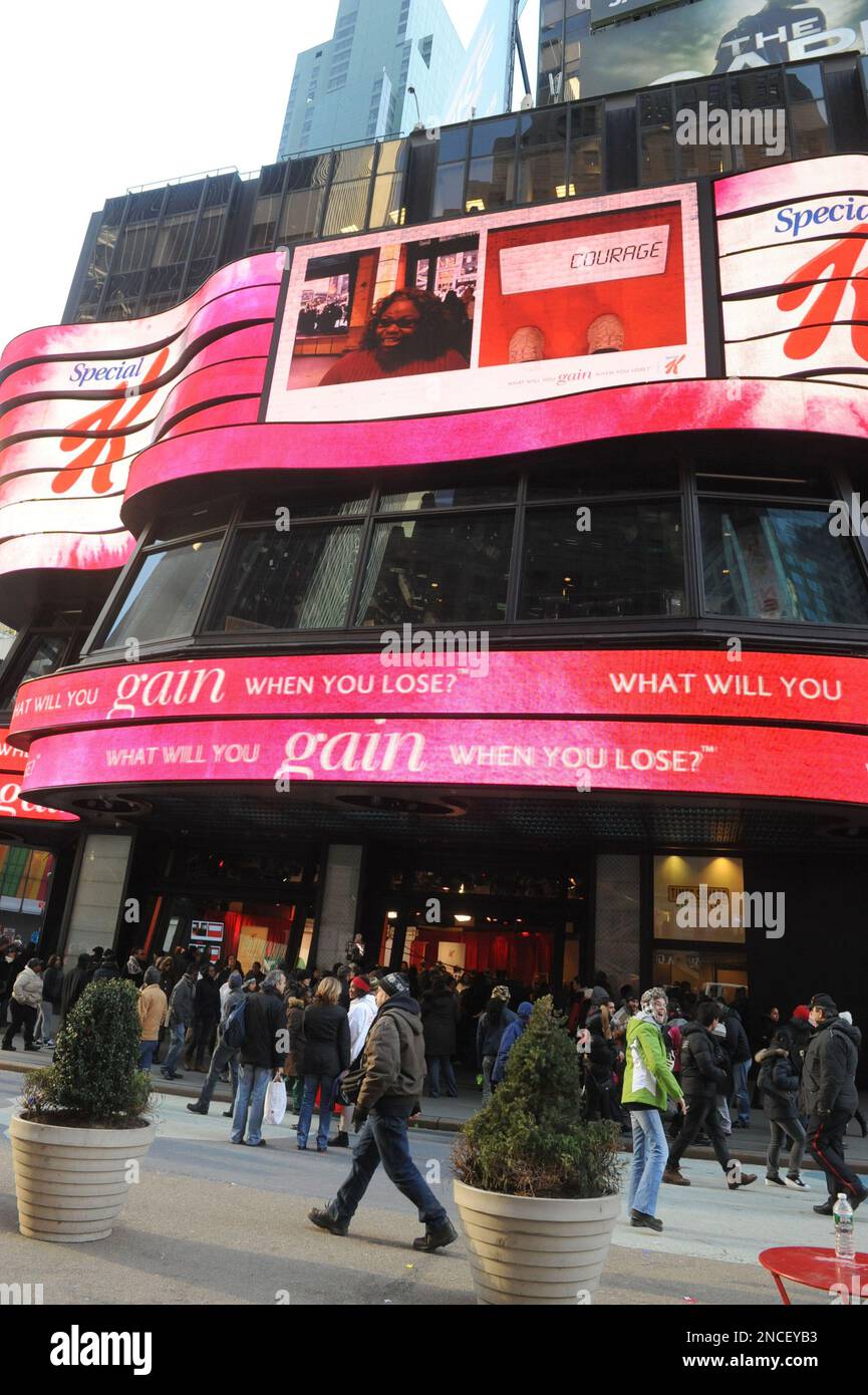 People file into ABC Studios in New York's Times Square, Monday, Jan. 3 ...