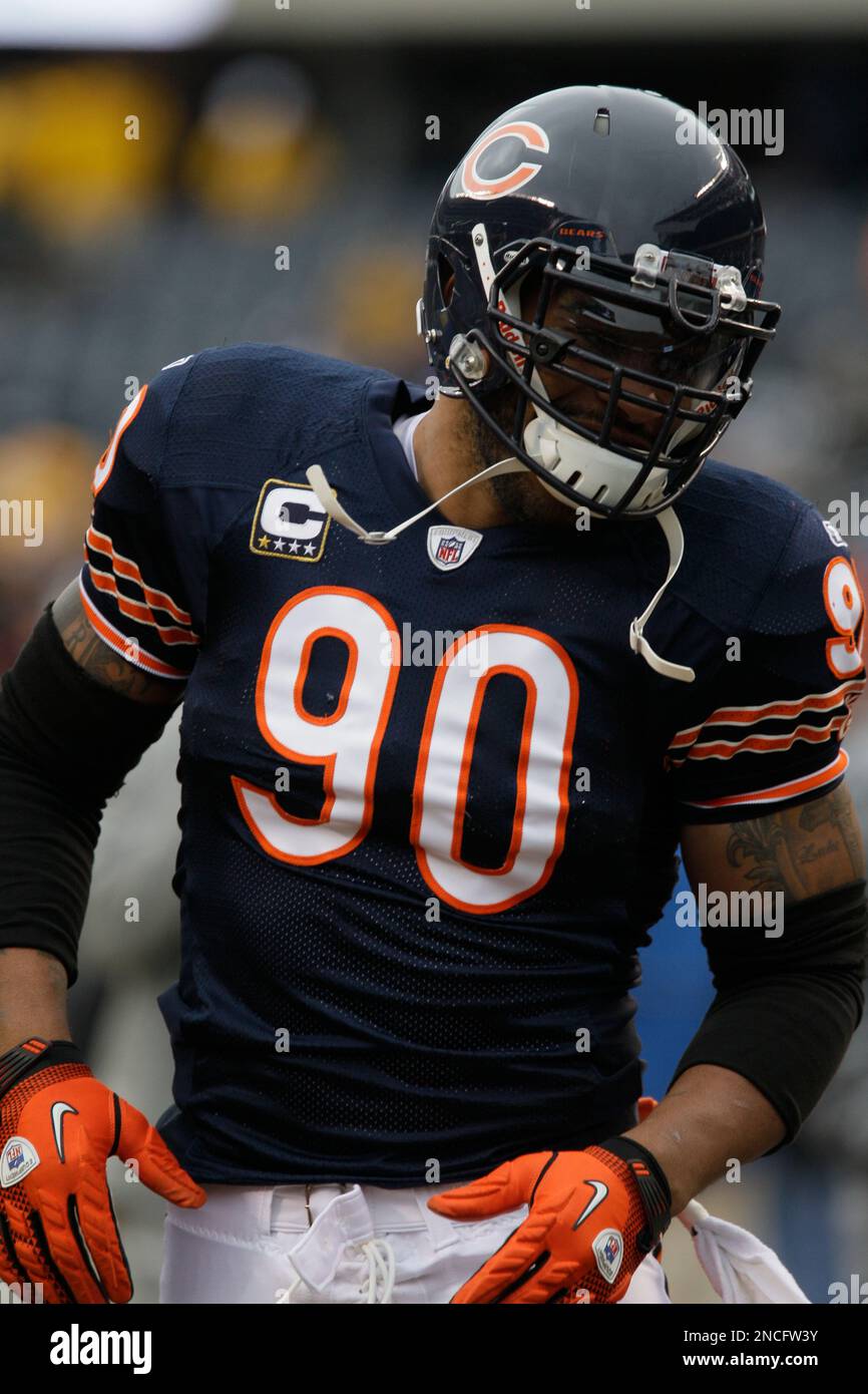 New Bears defensive end Julius Peppers (#90) during the first day of the Chicago  Bears training camp at Olivet Nazarene University in Bourbonnais, IL.  (Credit Image: © Geoffrey Siehr/Southcreek Global/ZUMApress.com Stock Photo  