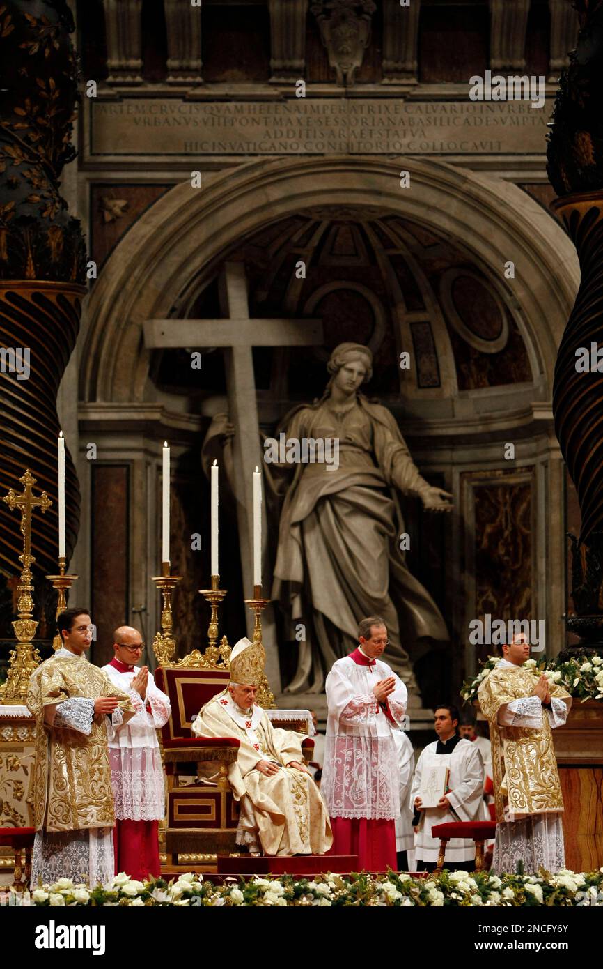 Pope Benedict XVI celebrates Christmas Mass in St. Peter's Basilica at ...