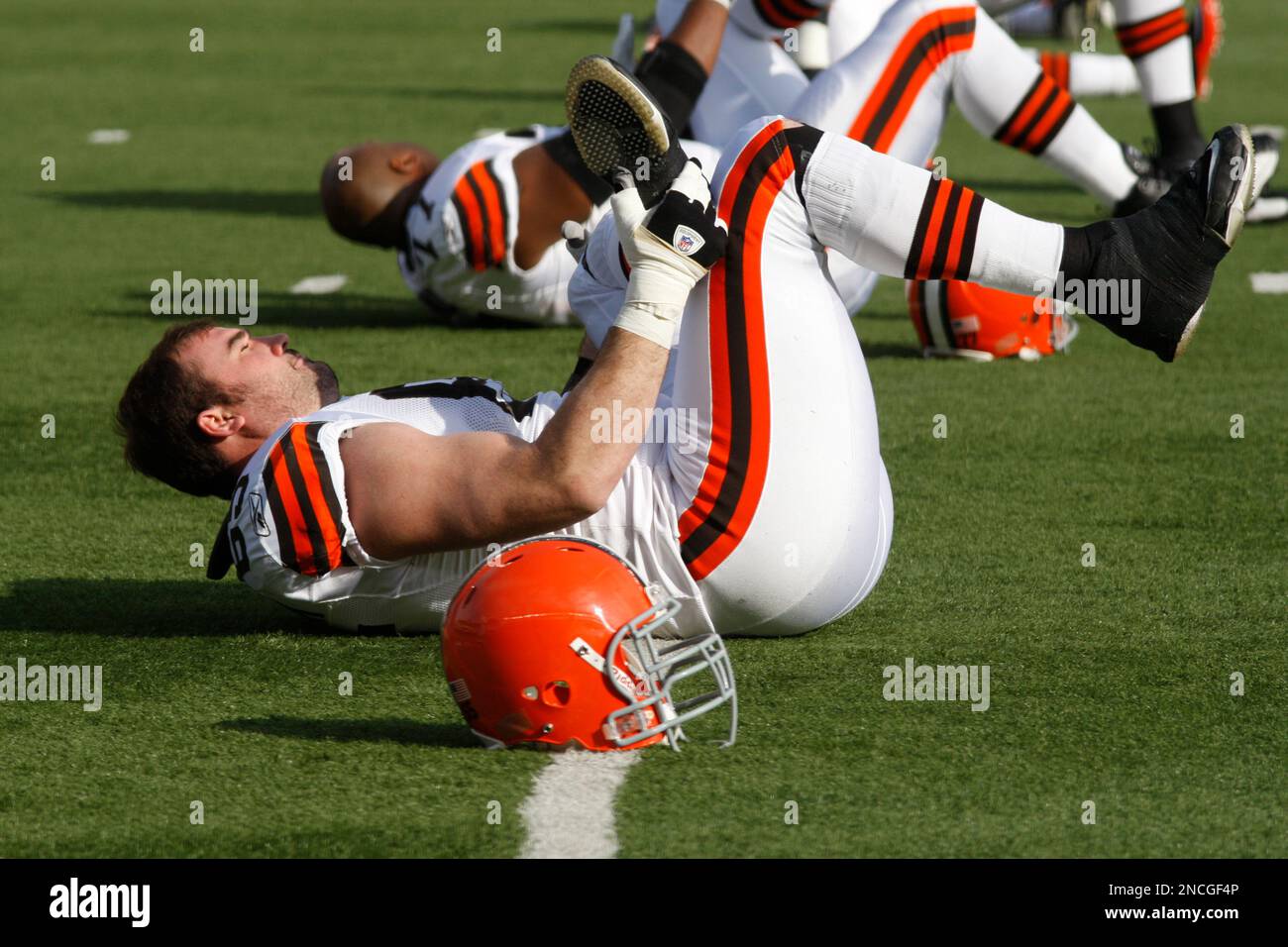 Cleveland Browns guard Eric Steinbach walks off the field after playing  against the Kansas City Chiefs in an NFL football game Sunday, Sept. 19,  2010, in Cleveland. (AP Photo/Tony Dejak Stock Photo 