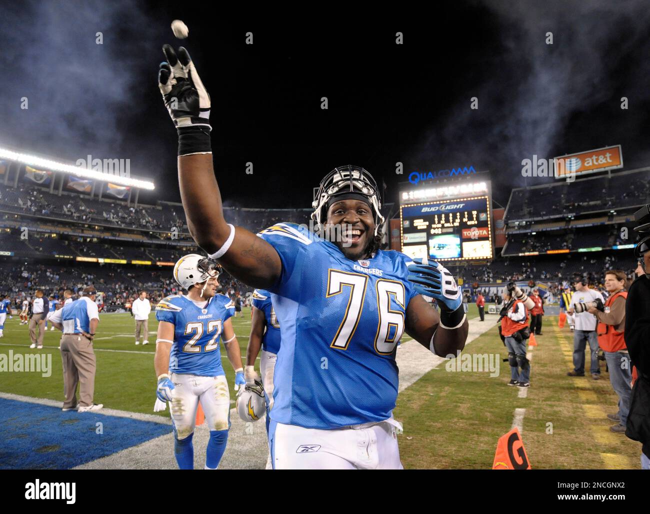 Cam Thomas Chargers