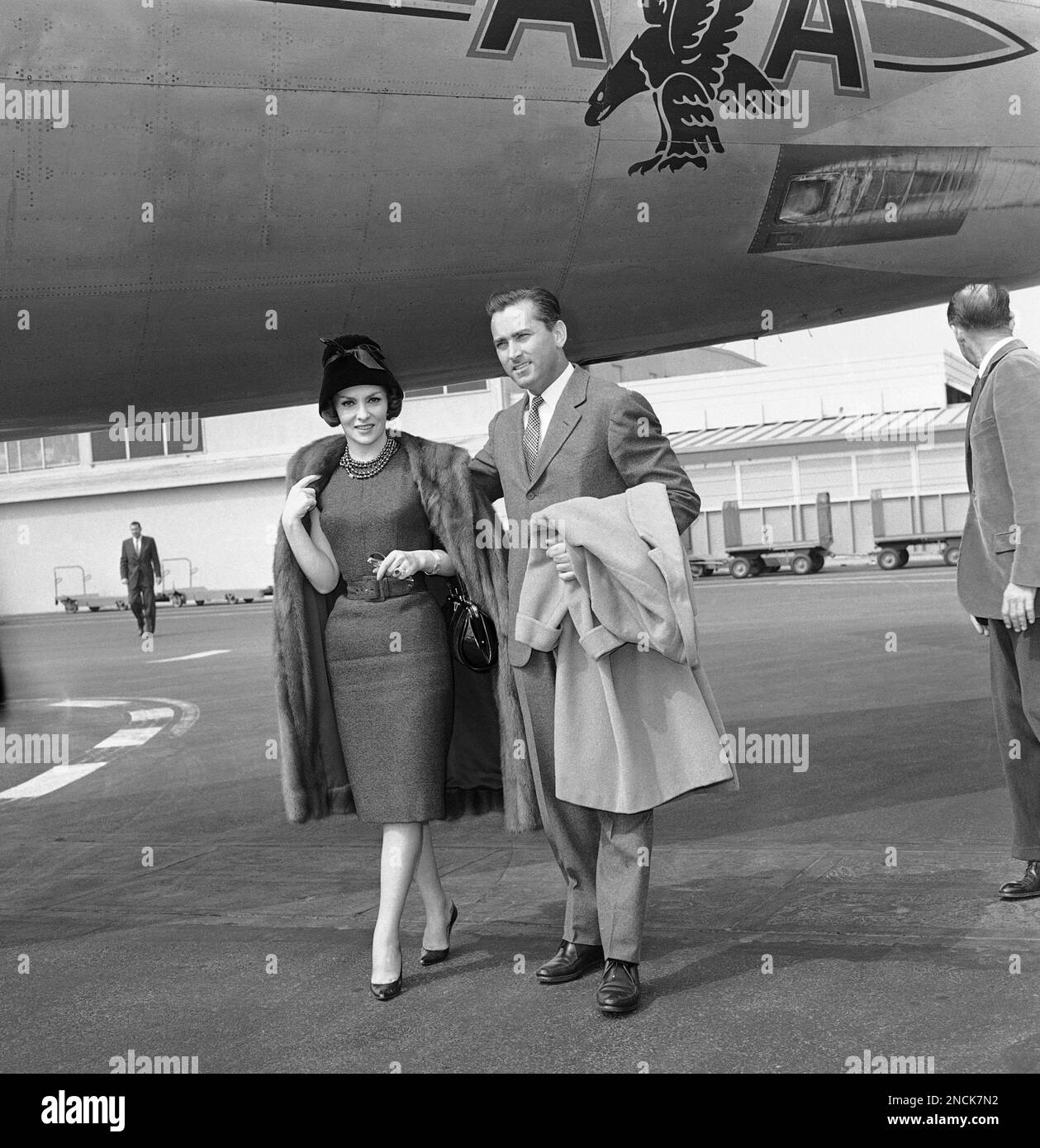 Actress Gina Lollobrigida and her husband, Dr. Milko Skofic get set to ...