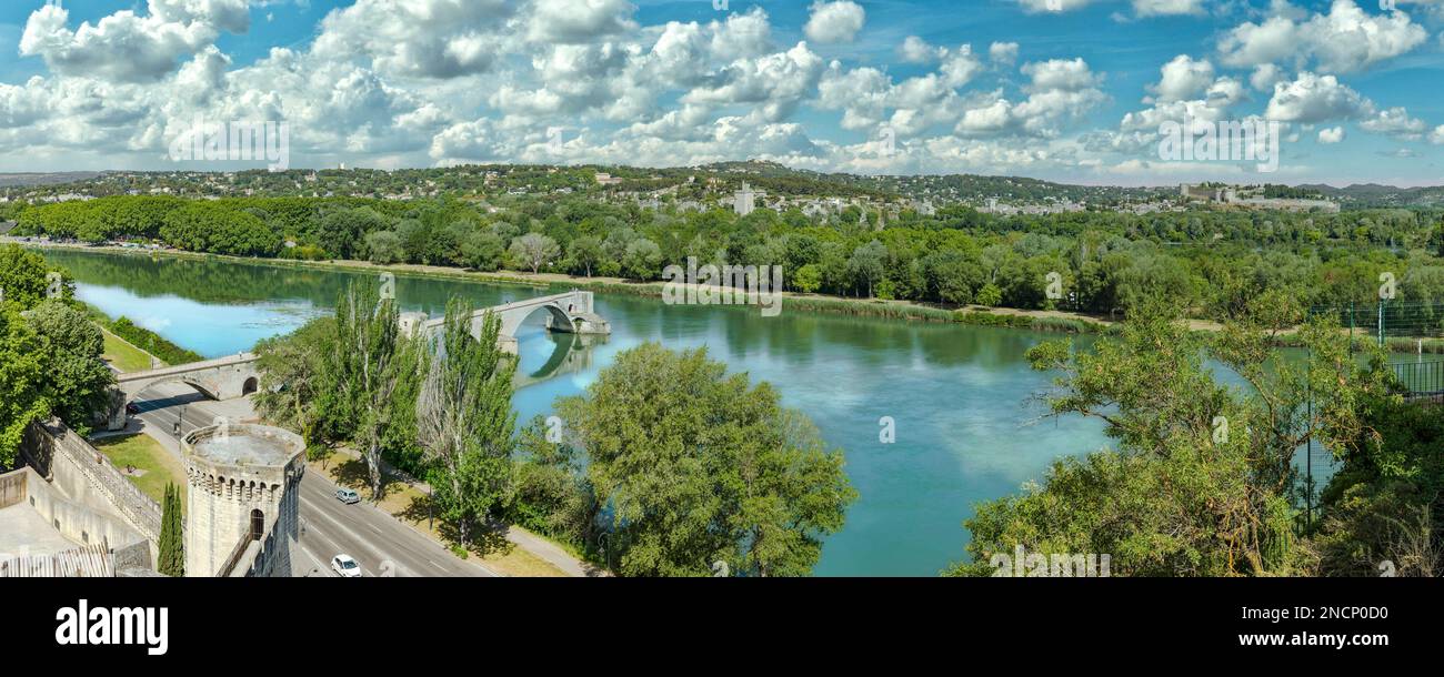 Le Pont Saint Benezet, a half bridge over the river Rhône Stock Photo ...