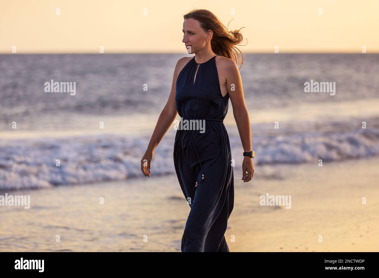 Spain tenerife woman walking beach hi-res stock photography and images ...
