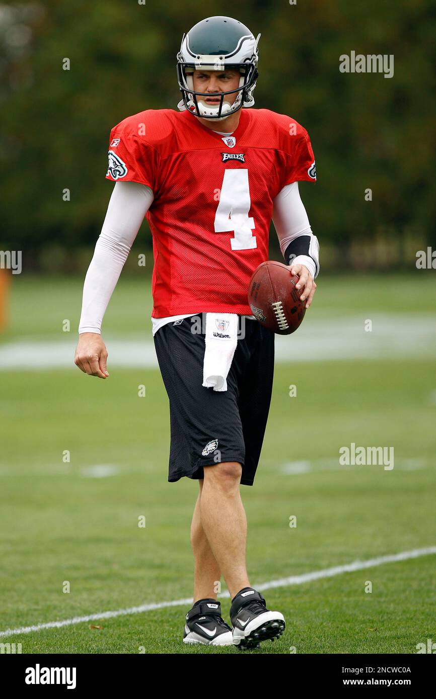 Philadelphia Eagles new quarterback Kevin Kolb scampers for yardage during  first quarter against the Jacksonville Jaguars at Lincoln Financial Field  in Philadelphia on August 13, 2010. Kolb replaces long time team quarterback