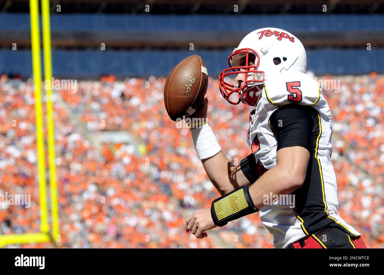 Maryland quarterback Danny O'Brien scores a touchdown during the first ...