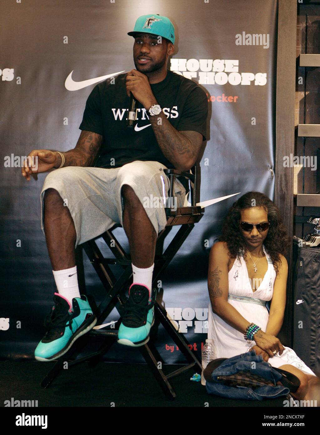Lebron 8 south beach on feet discount