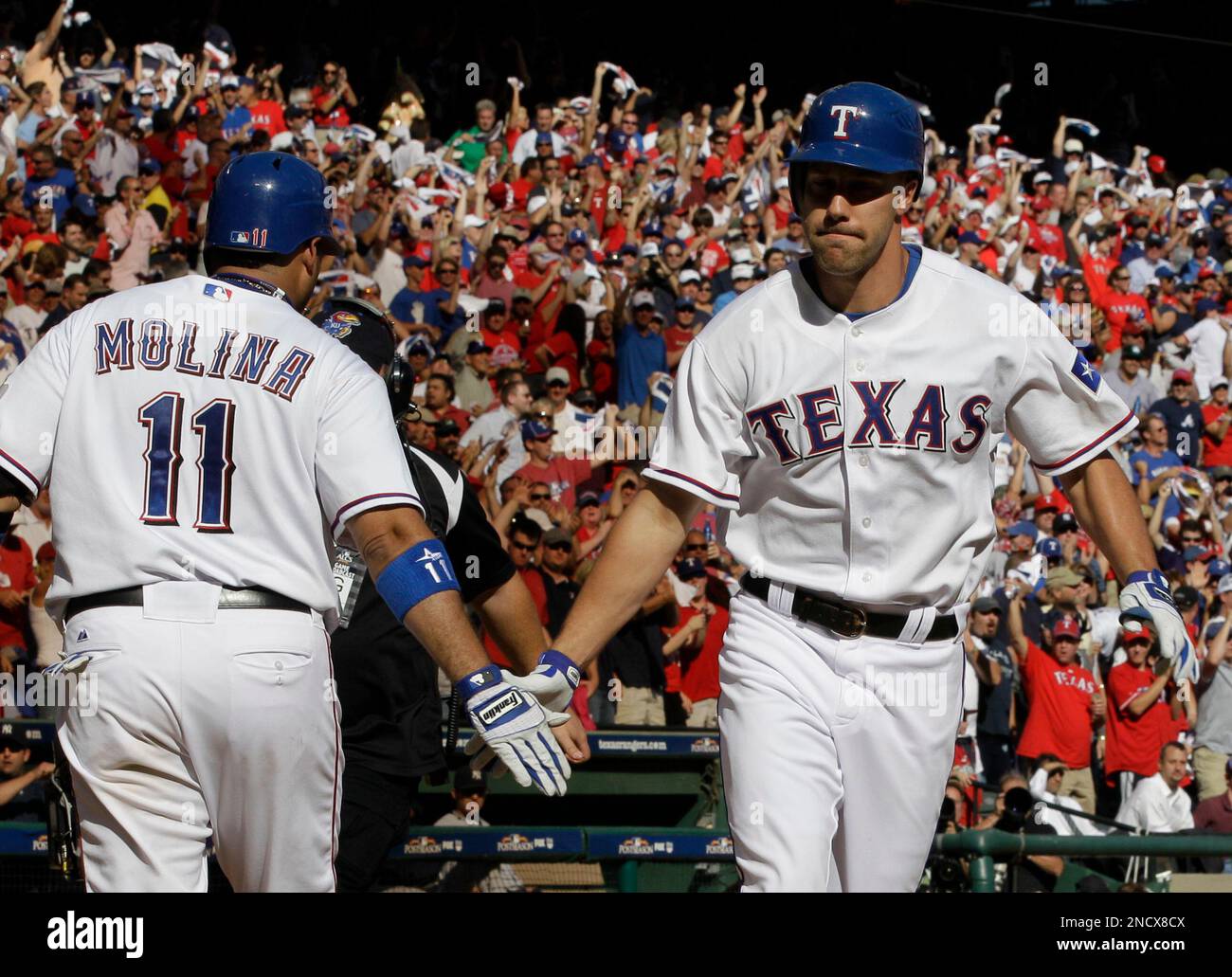 during game 3 of the 2010 World Series between the San Francisco Giants and  the Texas Rangers on Saturday, Oct. 30, 2010 in Arlington, Tx. (Michael  Macor/San Francisco Chronicle via AP Stock Photo - Alamy