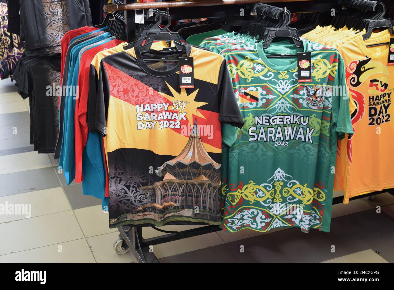 Southeast asia clothes hires stock photography and images Alamy