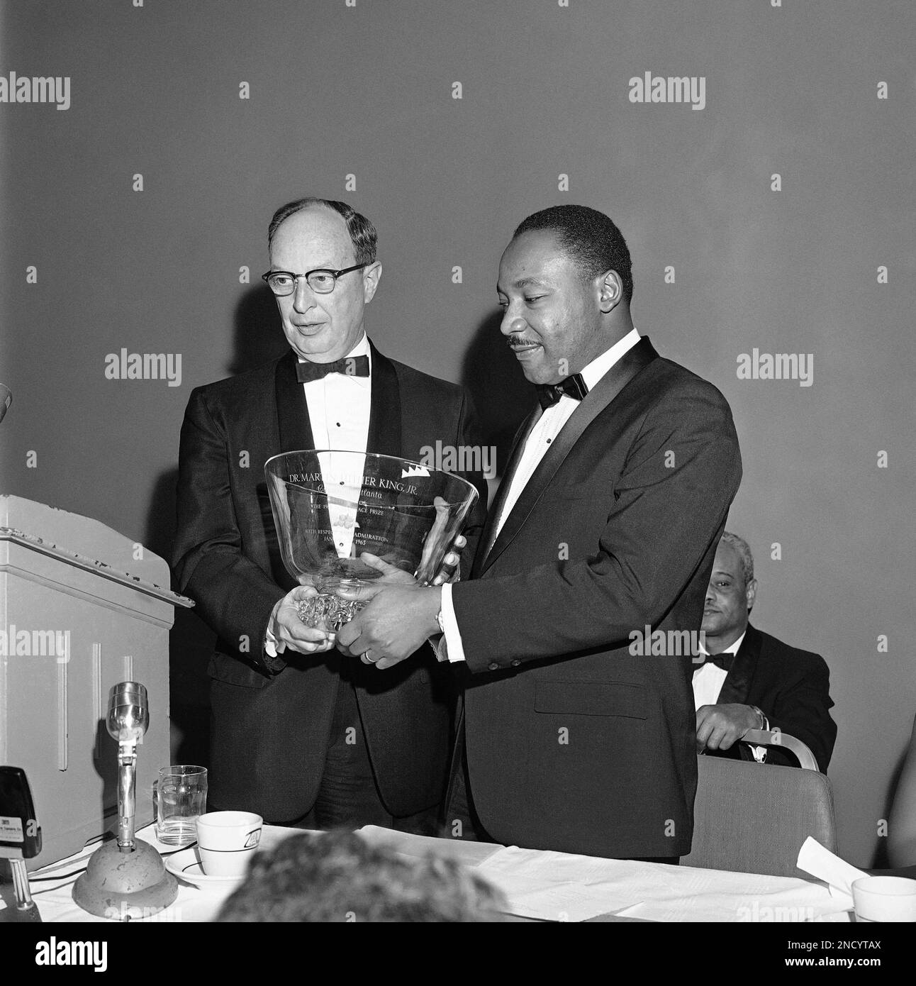 African American integration leader Dr. Martin Luther King Jr., right