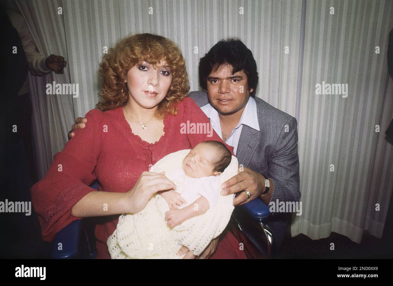 Fernando Valenzuela with wife, Linda and new baby prior to leaving