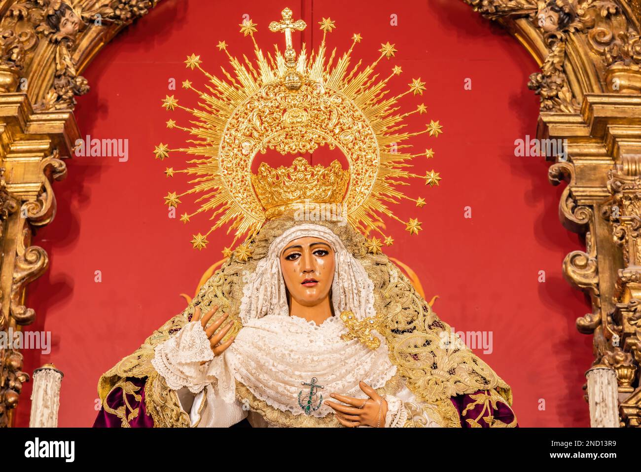 Image of the Virgen de la Esperanza de Triana inside the Capilla de los ...