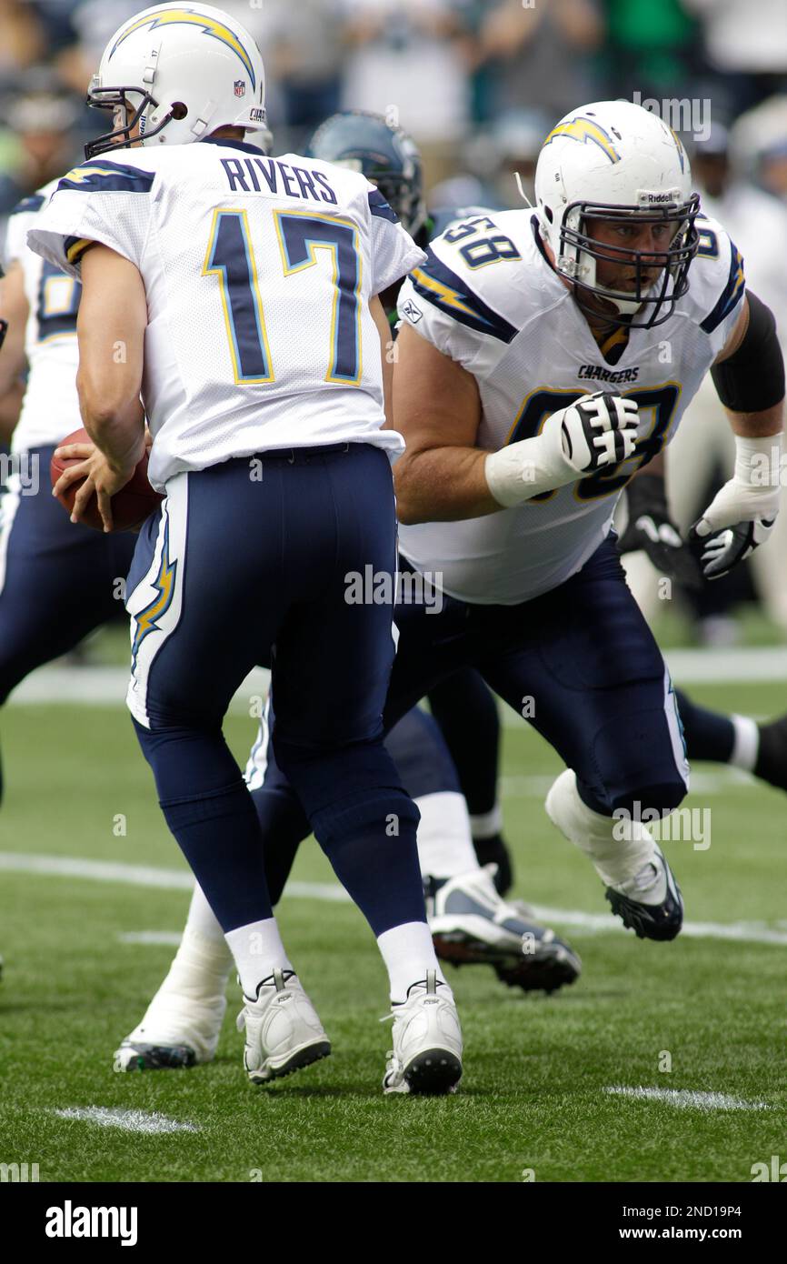 San Diego Chargers' Kris Dielman, right, protects quarterback Philip